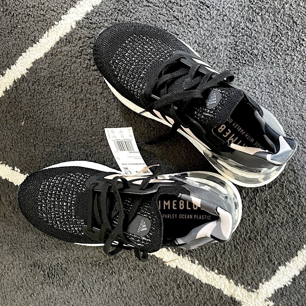 NWT Adidas Ultraboost 20 Black White Pink Tint Women's Size 7